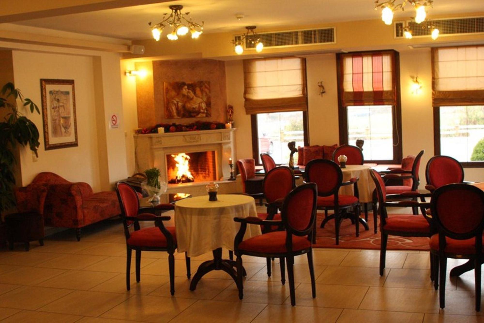 Lozitsi Hotel Veria  Exterior photo